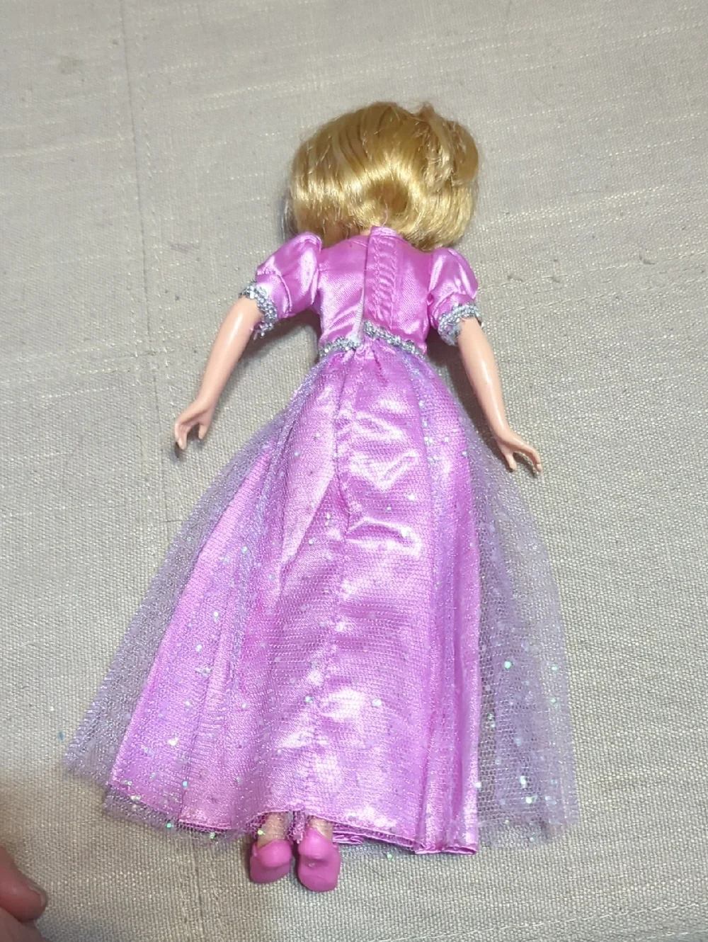 Mary‎ Kate or Ashley Olsen Twins Doll